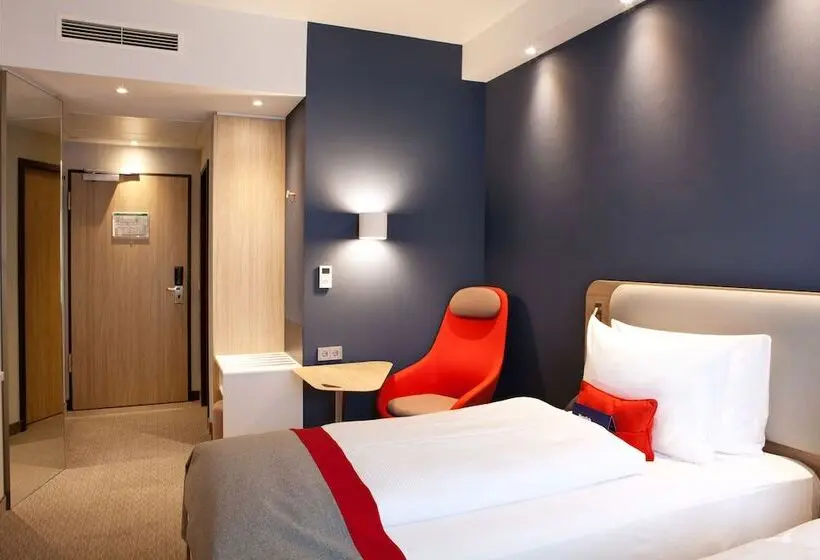 スタンダードルーム, Holiday Inn Express Mülheim Ruhr, An Ihg