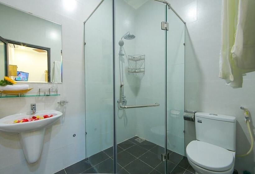 اتاق لوکس, Nhu Y Homestay