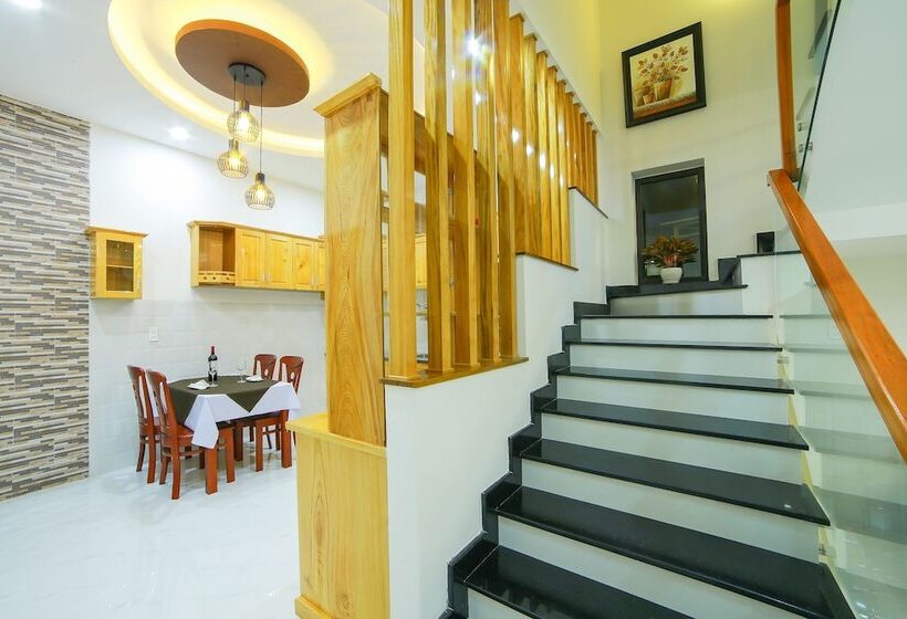 اتاق لوکس, Nhu Y Homestay