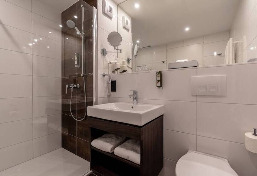 패밀리 룸, Augsburg Hotel Sonnenhof