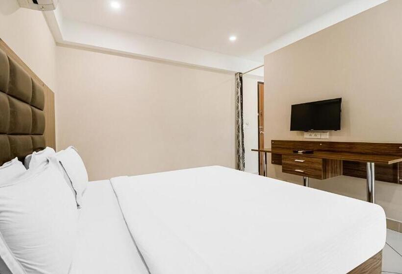 اتاق کلاسیک سه تخته, Collection O Edassery Resort