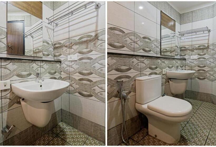 اتاق کلاسیک سه تخته, Collection O Edassery Resort