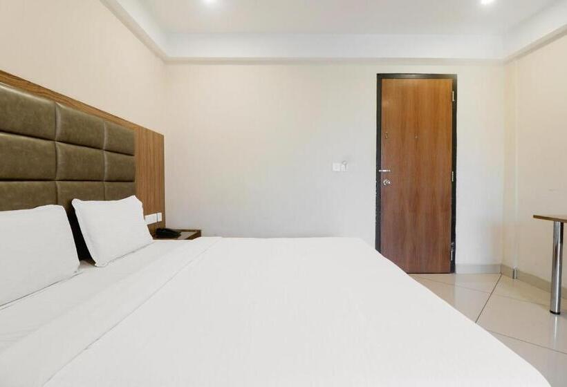 اتاق کلاسیک سه تخته, Collection O Edassery Resort