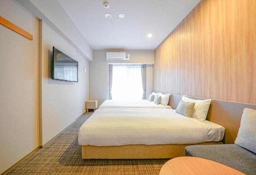 Номер Стандарт Трехместный, Nico