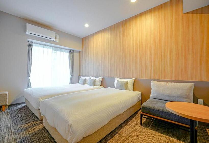 Номер Стандарт Трехместный, Nico