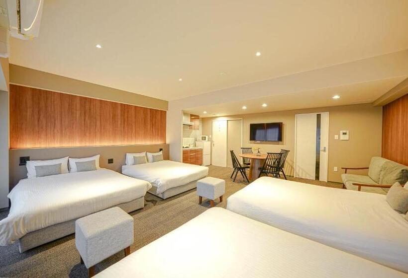 Люкс Superior, Nico