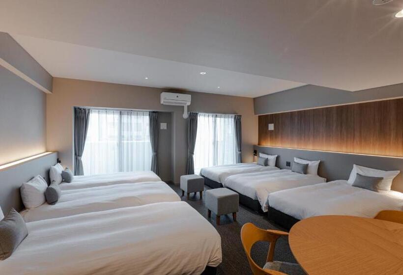 Люкс Повышенной Комфортности, Nico