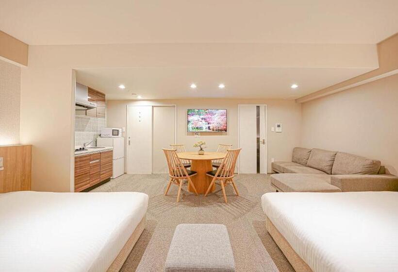 Люкс Superior, Nico