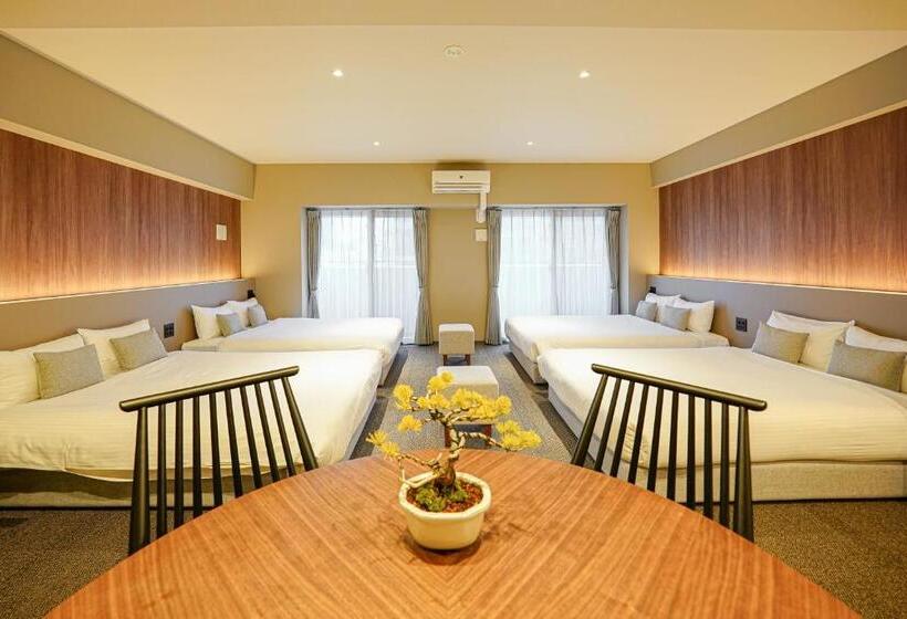 Люкс Superior, Nico