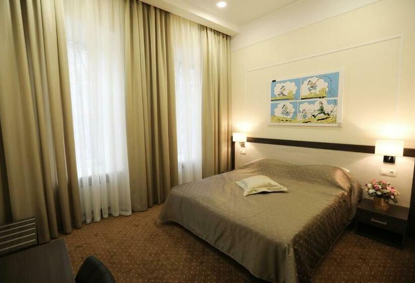 Cameră Deluxe, Donald