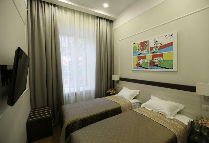 Cameră Standard, Donald