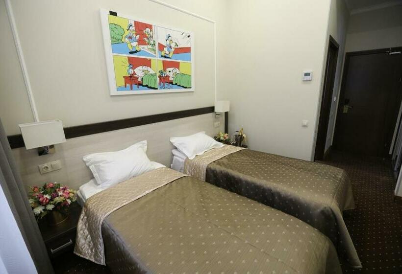 Cameră Standard, Donald