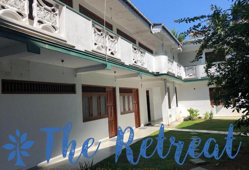 수피리어 트리플 룸, The Retreat