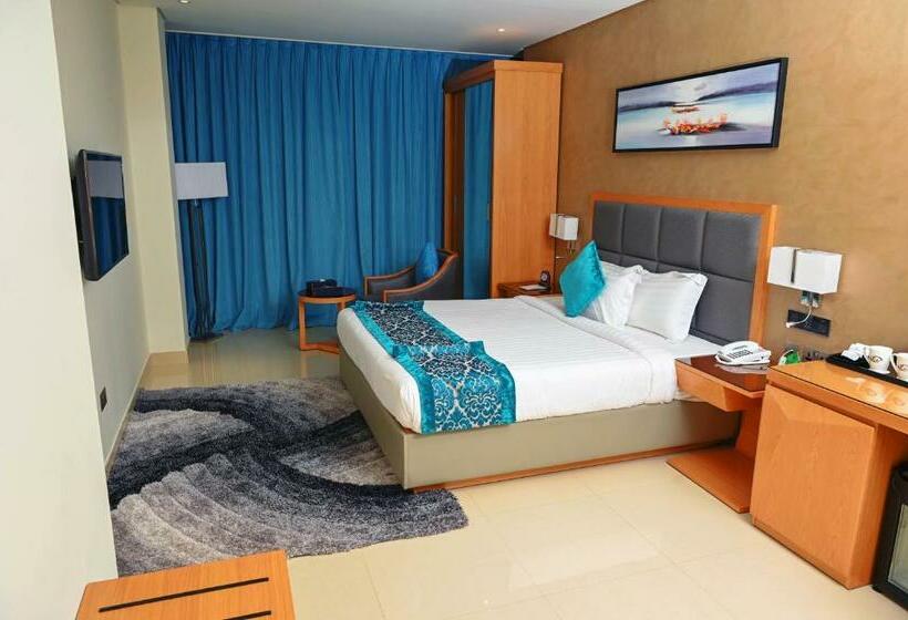 سوییت خانوادگی, Meshal