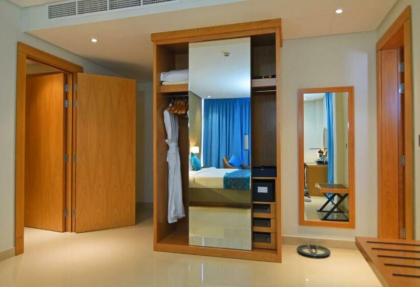 سوییت خانوادگی, Meshal