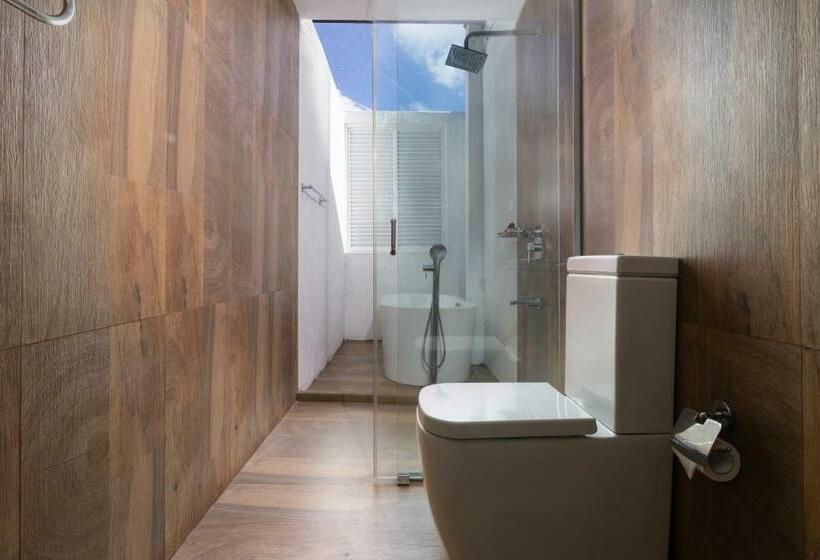 수피리어 룸, Subaseth Villa