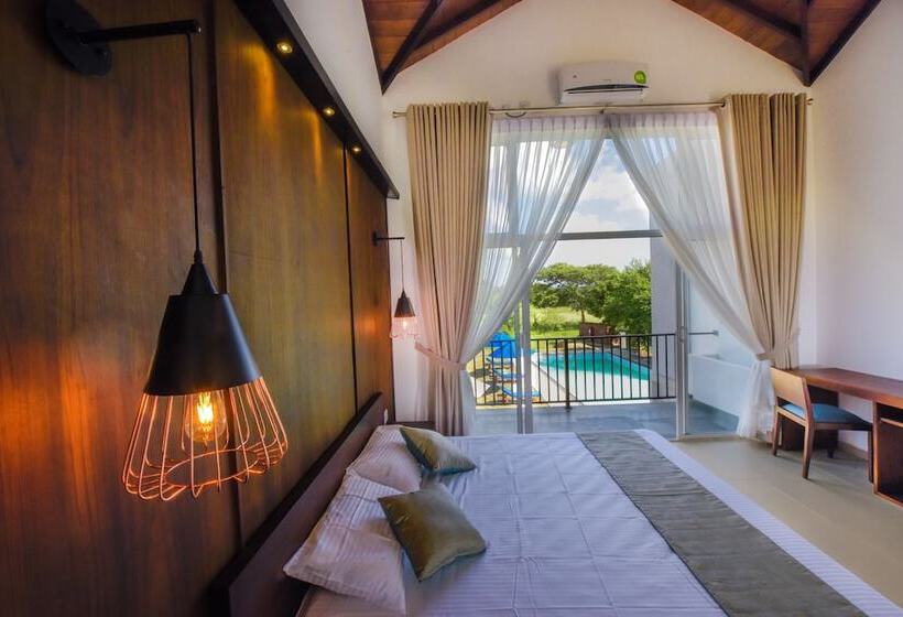 수피리어 룸, Subaseth Villa