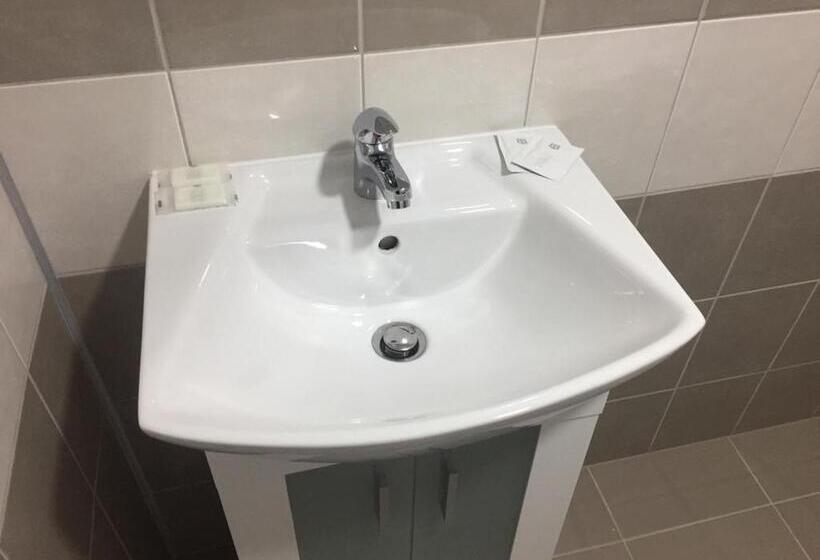 标准间, Dunav Apart