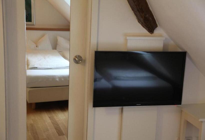 Номер Стандарт Индивидуальный, Bacchus Wine & Bites