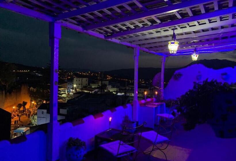 스탠다드 트리플 룸, Barcelona