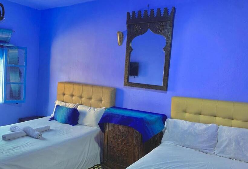 4인용 스탠다드 룸, Barcelona