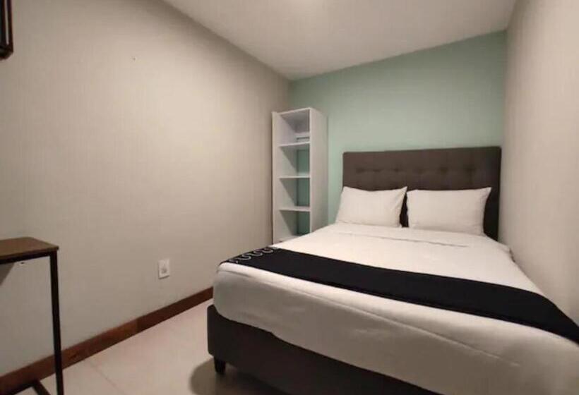 Apartamento 1 Dormitório, Singular Sócrates