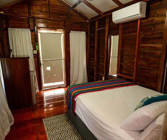 إستوديو قياسى سرير مزدوج, Kikiwitz Resort