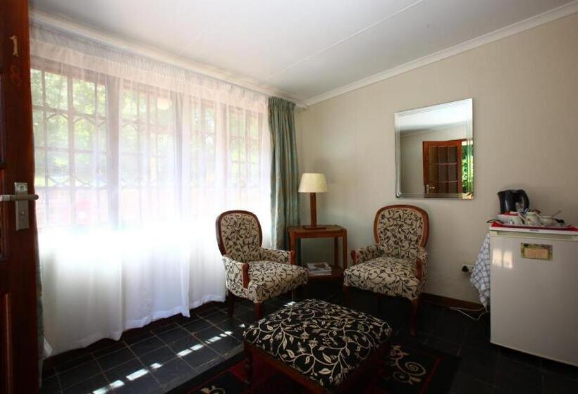 חדר משפחתי, Kaapsche Hoop Gastehuis