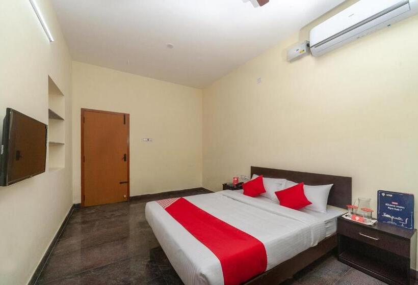 Трехместный Номер Классика, Oyo 19760 Passion Paradise