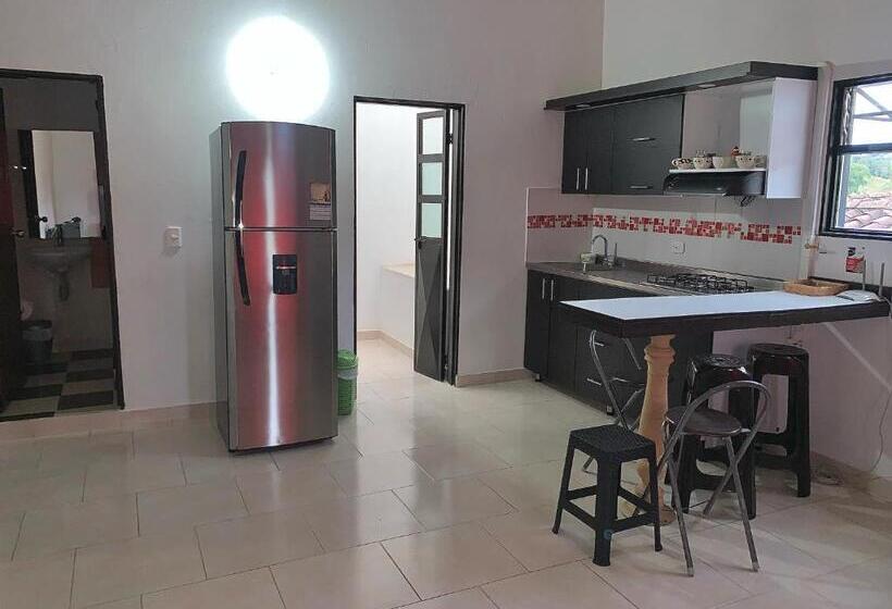 수피리어 스튜디오, Balcones De La Casona