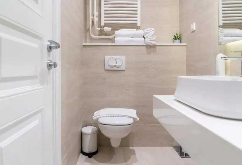 آپارتمان 2 خوابه, Lanterna Rooms City Center
