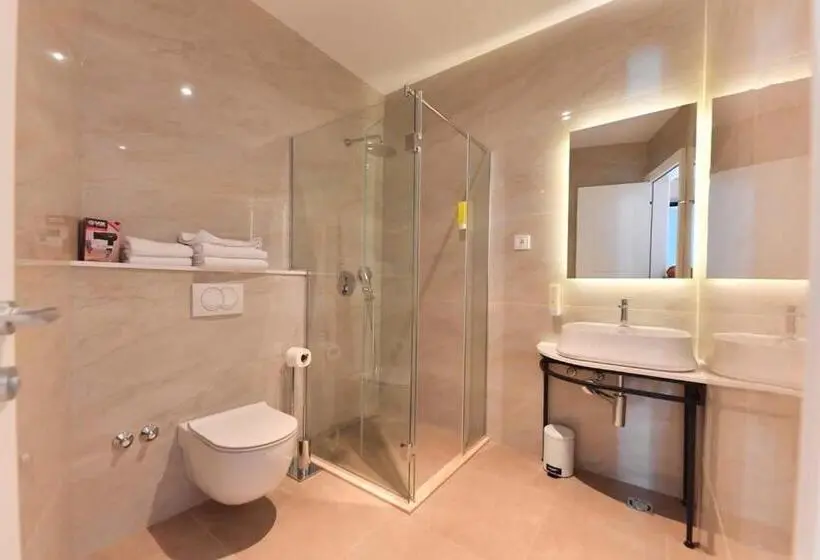 اتاق استاندارد, Lanterna Rooms City Center