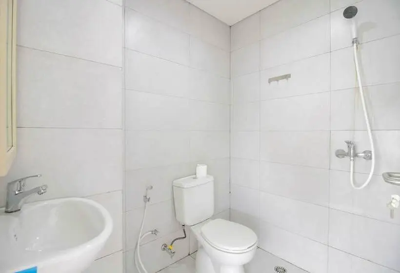 スタンダードルーム, Reddoorz Plus @ Catania Soma Rajawali