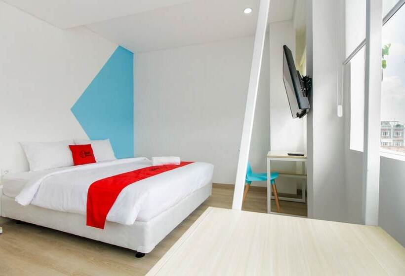 חדר סטנדרט, Reddoorz Plus @ Catania Soma Rajawali