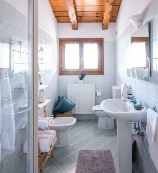 اتاق استاندارد, Al Confine