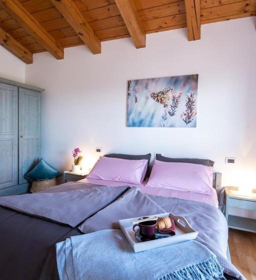 اتاق استاندارد با چشمانداز, Al Confine