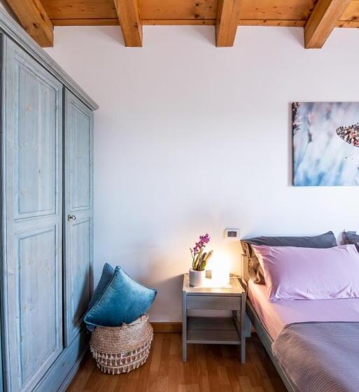 اتاق استاندارد با چشمانداز, Al Confine