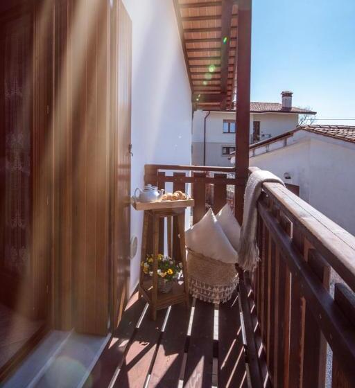 آپارتمان 1 خوابه با تراس, Al Confine