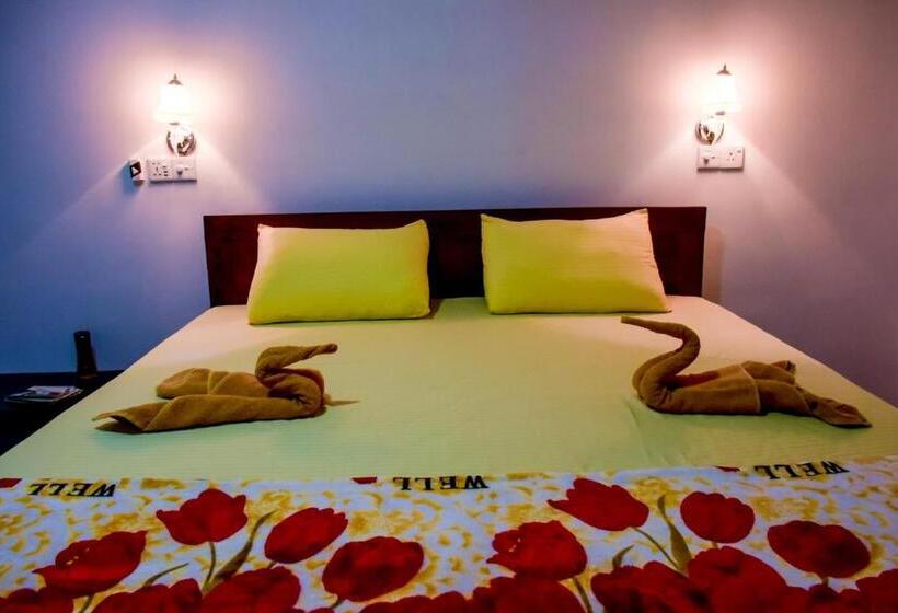 חדר סופריור, Okeed Ella