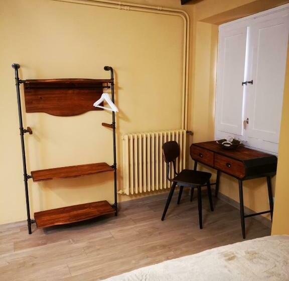 Номер Superior, Cal Duran