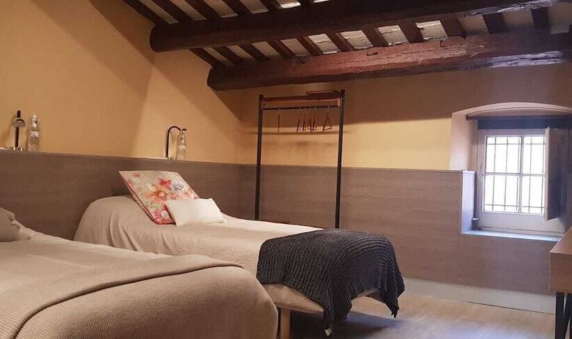 Четырехместный Номер Superior, Cal Duran