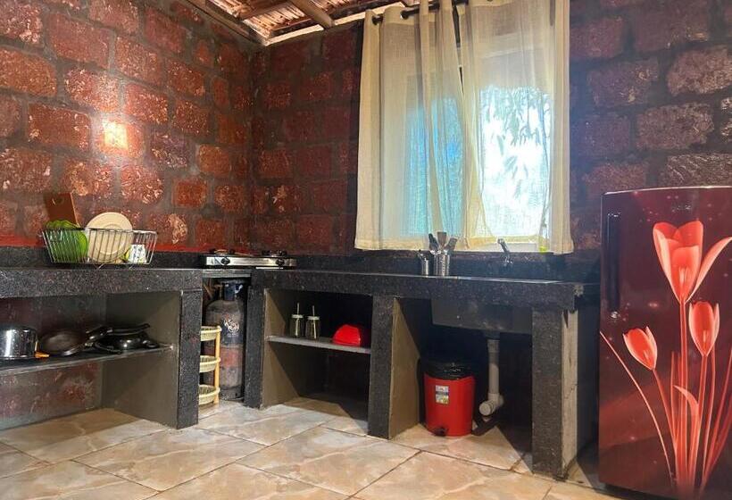 Enrumsvilla, Palm Breeze Suites