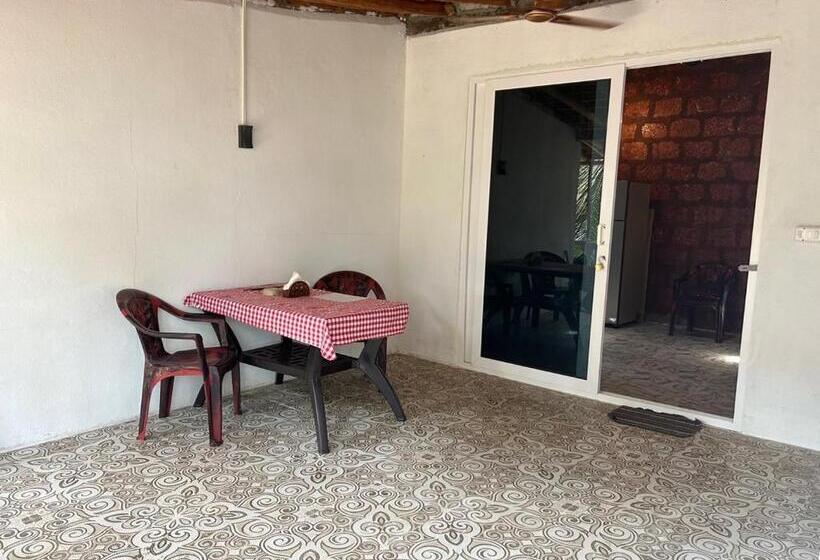 1 Sovrums Villa Havsutsikt, Palm Breeze Suites