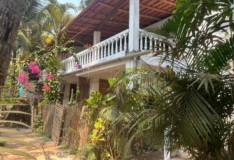 Villa 1 Makuuhuone Merinäkymä, Palm Breeze Suites