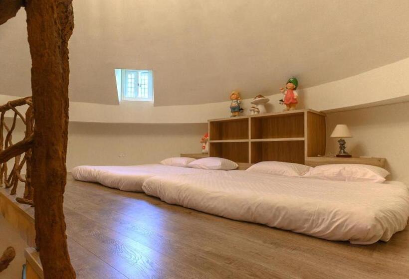 اتاق خانوادگی, Mushroom Forest Guesthouse Camping Site