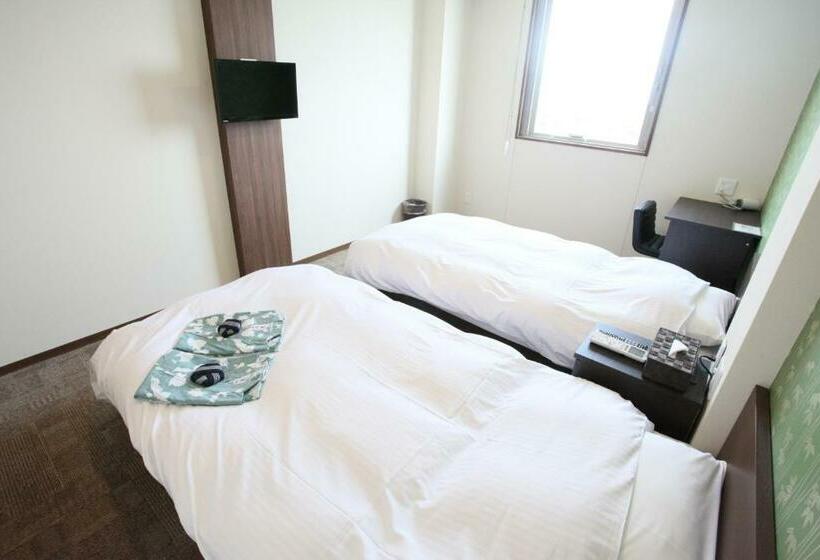 标准间, Fuji Zakura