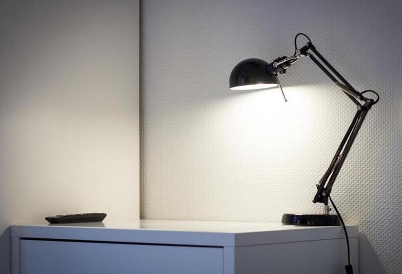 חדר סטנדרט עם מרפסת, Krone Zentrum