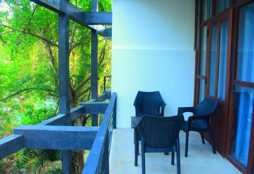 جناح عائلي, Sunwin River Cabana