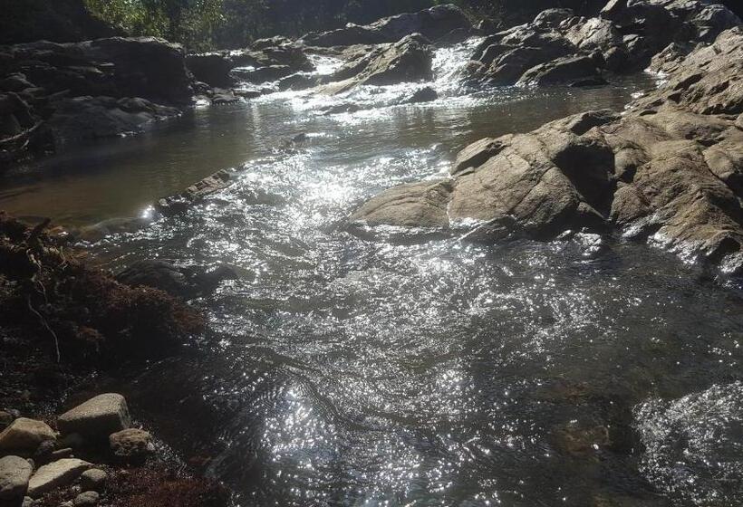 غرفة ديلوكس مزودة بشرفة, Sunwin River Cabana