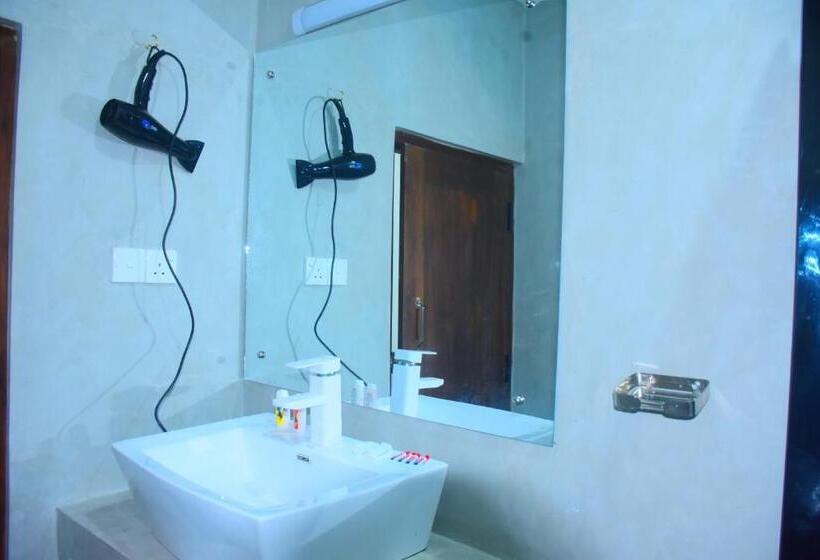 جناح عائلي, Sunwin River Cabana